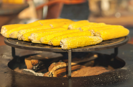 Grilled corn. Vegetable barbecue. Healthy street food.
