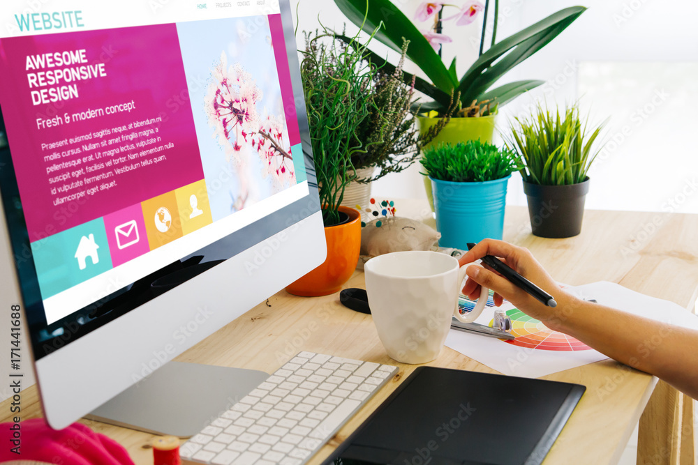 Aufkleber desk with computer and pen tablet web design