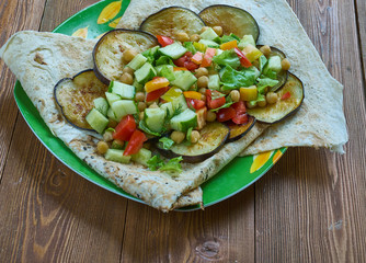 Mediterranean chickpea salad with za’atar and eggplant
