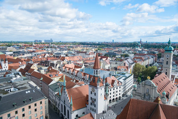 Fototapeta na wymiar Munich city scape from St. Peter's church, Germany