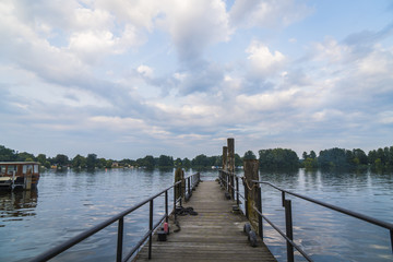 Steg am Zeuthener See in Zeuthen bei Berlin
