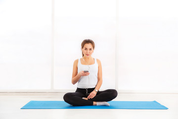 Fototapeta premium attractive fitness woman trained female body lifestyle white background