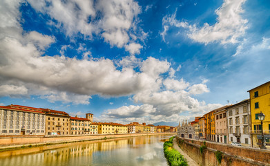 river in Pisa