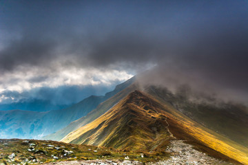 Tatry Zachodnie jesienią .