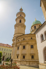 Fototapeta na wymiar Panorama und Sehenswürdigkeiten von Graz, Landeshauptstadt der Steiermark