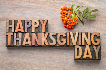Happy Thanksgiving Day in wood type