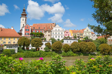 Obraz premium Altstadt Panorama von Frohnleiten bei Graz in der Steiermark, Österreich