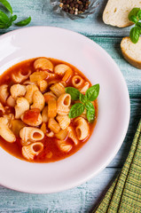 Tomato soup with pasta