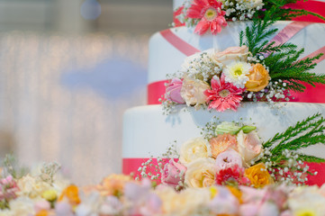 beautiful wedding cake  / white cake wedding decoration