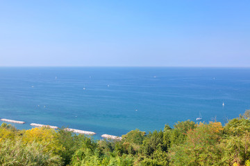 Fototapeta na wymiar blue sea landscape