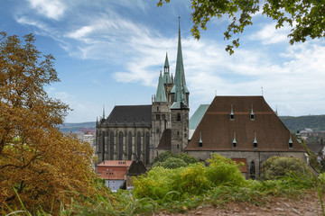 Fototapeta premium Erfurter Dom - Herbst
