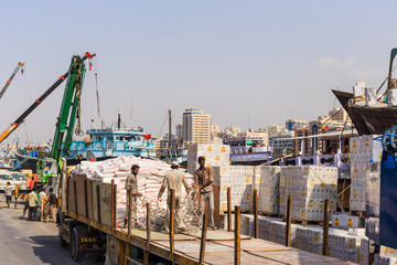 Fototapeta na wymiar Sharjah port