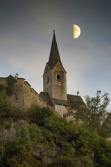 Naklejka premium Medieval Hochosterwitz Castle,Carinthia,Austria