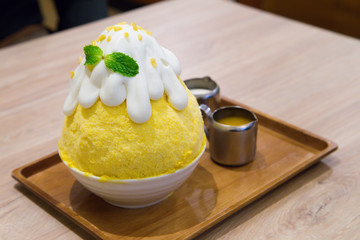 Mango Bingsu Korea dessert poured mango sauce