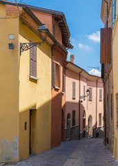 Fototapeta na wymiar Street in the old town in Italy