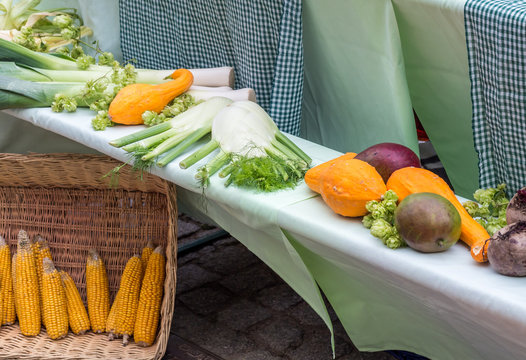 Gem&uuml;se auf dem Herbstmarkt