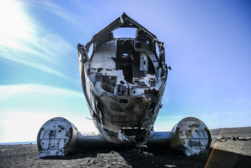 Wrack plane crashed off the coast of Iceland, tourist attraction