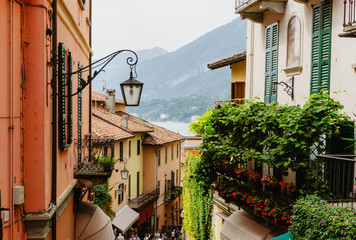 Obraz na płótnie Canvas streets of Bellagio, Lake Como, Italy