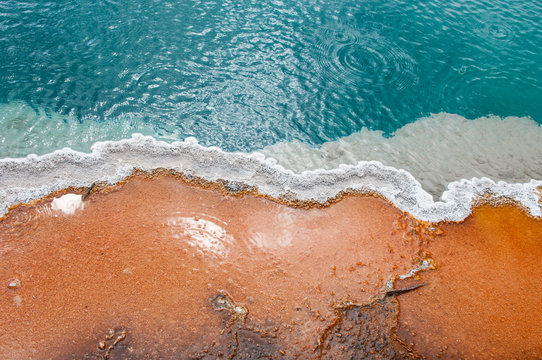 Red bacteria and aqua hot spring