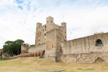 Fototapeta na wymiar Ancient rochester castle in kent uk england