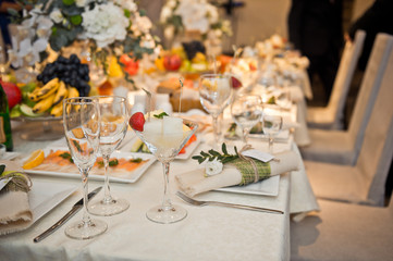 Beautifully decorated holiday table with snacks 8038.
