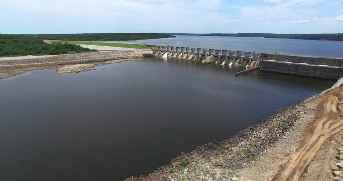 Aerial footage of robert s kerr dam 4k