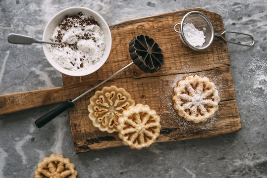 Food: South Italian dessert, Baci Panteschi, deep fried waffles with sweetened ricotta chocolate filling