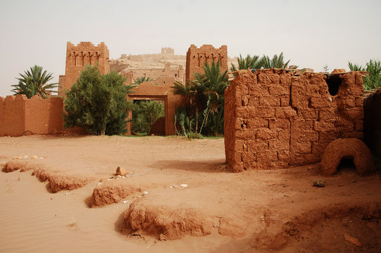 Ait Benhaddou. Fortified mudbrick kasbah, Ouarzazate, Morocco