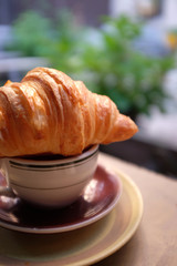 Croissand and coffee