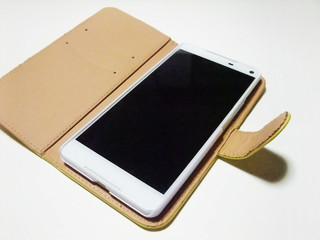 ケース付きスマートフォン