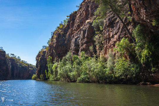 Gorgeous Sandstone Cliffs at Katherine River Gorge Cruise, one of the best attractions in Nitmiluk National Park, Northern Territory, Australia.