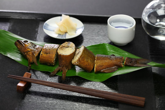komochi ayu no kanroni, sweetfish with roe simmered in soy sauce and sugar, japanese appetizer for sake

