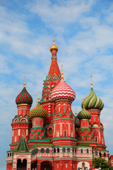Fototapeta na wymiar St. Basil's Cathedral on Red Square in Moscow, Russia