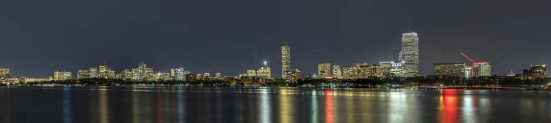 Fototapeta na wymiar skyline of Boston by night