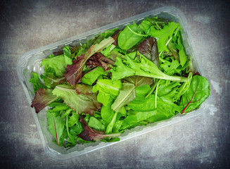 Abgepackte Salatmischung © rdnzl