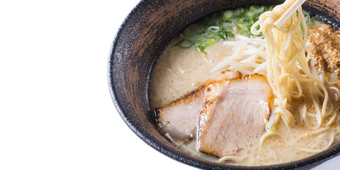 白背景にとんこつらーめん