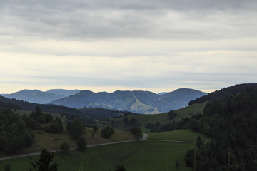 Regenwolken über dem Schwarzwald