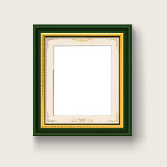 gold vintage picture frame 