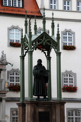 Eine Luther Statue