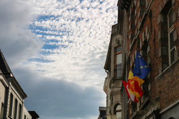 Strada Belga nella città di mons