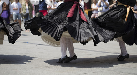 Fototapeta na wymiar Spanish traditional dance group