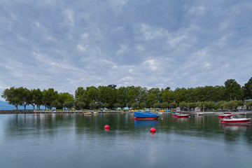 Naklejka premium Leman lake at morning