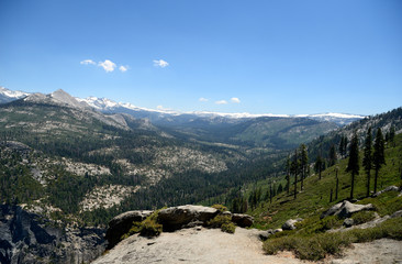 Fototapeta na wymiar Beautiful landscape in Yosemite National Park, California, USA