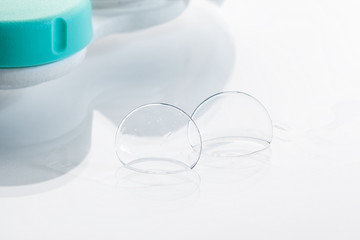 contact lens