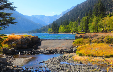 Twin lakes landscape in Sierra Nevada mountains