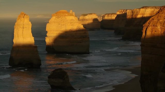 The 12 Apostles Great Ocean Road, sunrise 