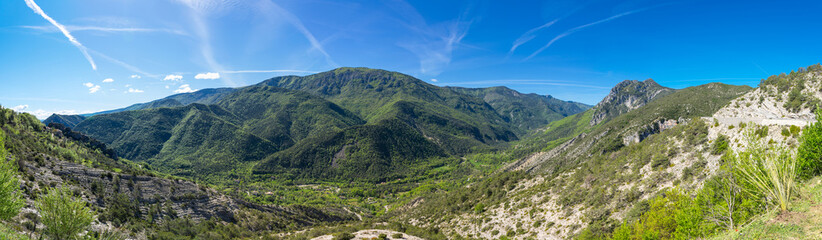 Fototapeta na wymiar Regional nature park of the Azure PreAlps