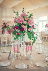 table setting at the wedding