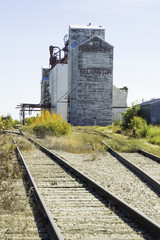 Fototapeta na wymiar Grain Elevators on the Prairie