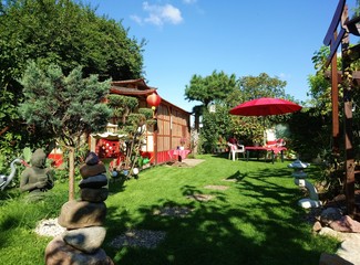 romantischer Garten / Japan style / Schrebergarten